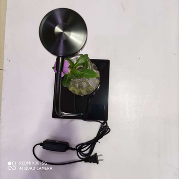 Аквариумна лампа с акрилно-пластмасова плоча и алуминиева конструкция, подсветка, марка EGB, мощност 3–9W, тегло 0,5 кг