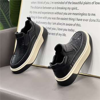 Muške loaferice s mikrovlaknastim gornjim dijelom, gumom, otvoreni prst, niski šaft, ravna potpetica