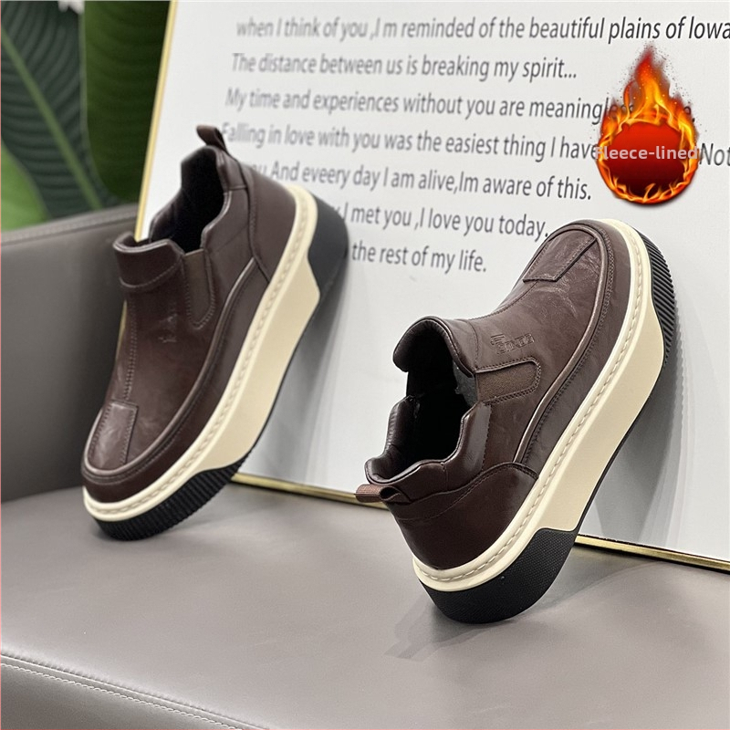 Muške loaferice s mikrovlaknastim gornjim dijelom, gumom, otvoreni prst, niski šaft, ravna potpetica