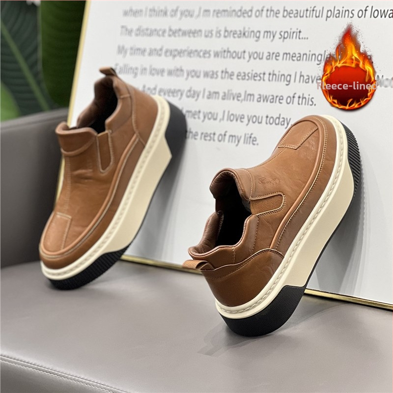 Muške loaferice s mikrovlaknastim gornjim dijelom, gumom, otvoreni prst, niski šaft, ravna potpetica