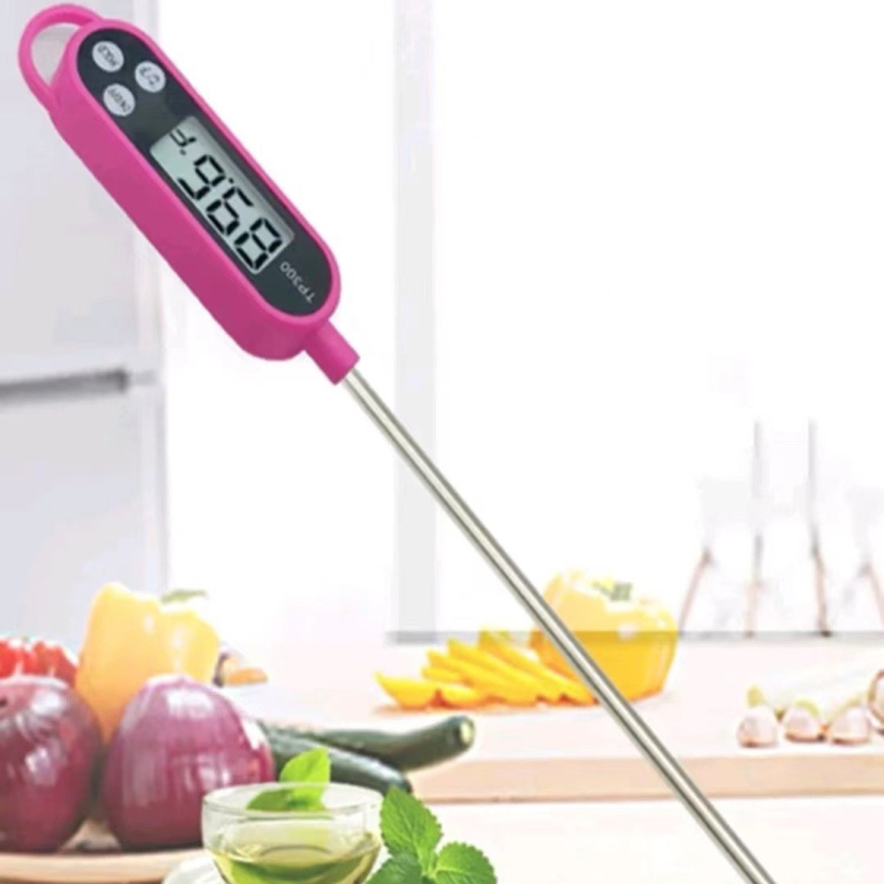 Digitalni kuhinjski termometar sa sondom za visoke temperature — mjerenje temperature mlijeka, vode i ulja, pogodan za pečenje i roštilj.
