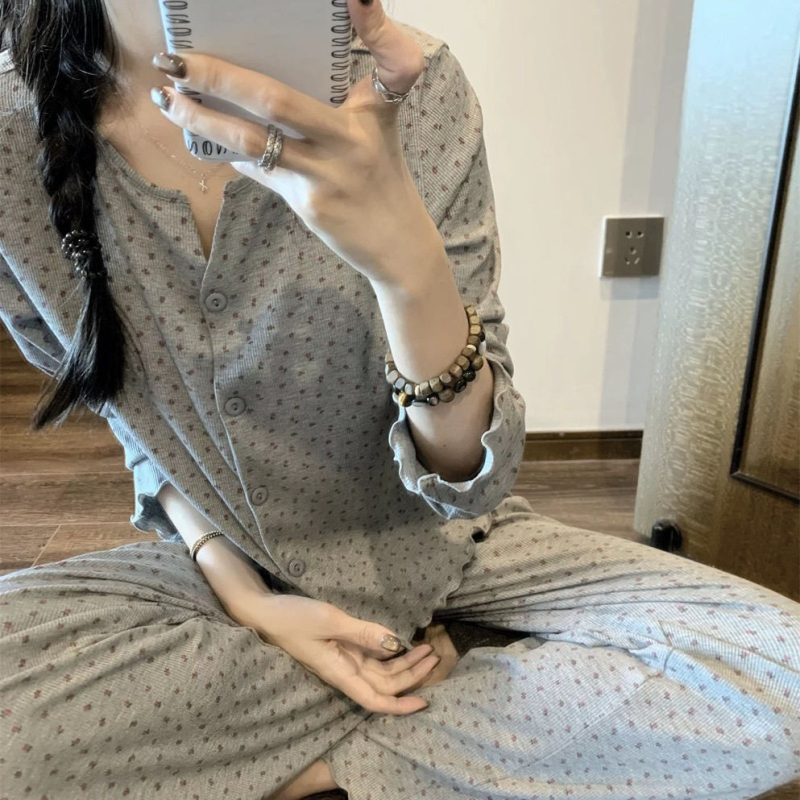 Ženski pidžama set - Ice Thread poliester, minimalistički kardigan stil, okrugli ovratnik, dugi rukavi, duge hlače