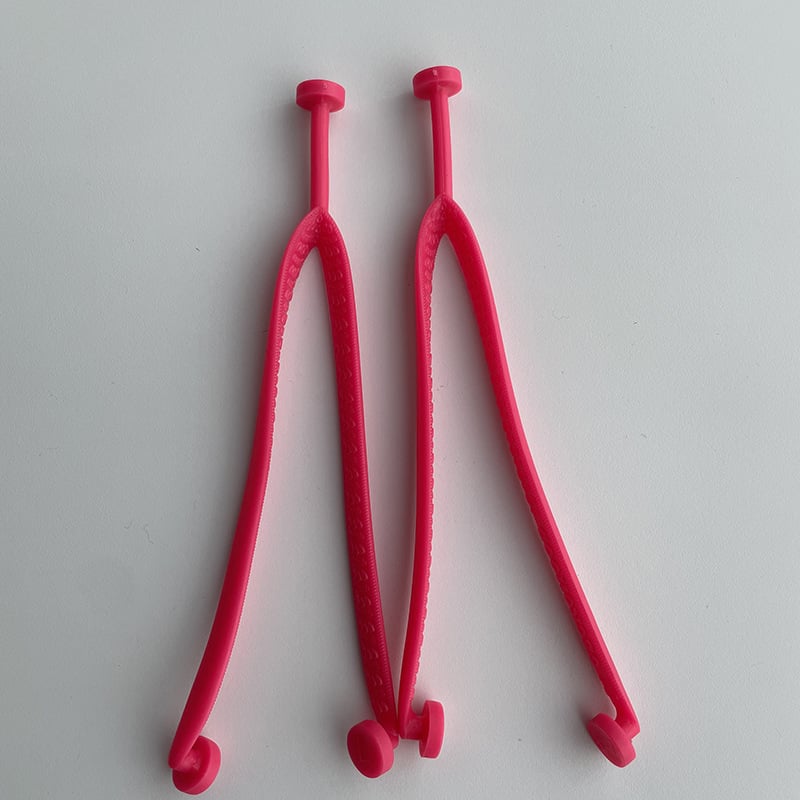 Muške sandale s plastičnim gornjim dijelom i trostrukim remenom