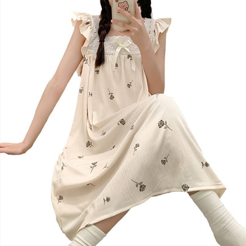 Noćna haljina za spavanje s bubble tkaninom, tanke naramenice, kvadratni ovratnik, poliester, srednja gustoća