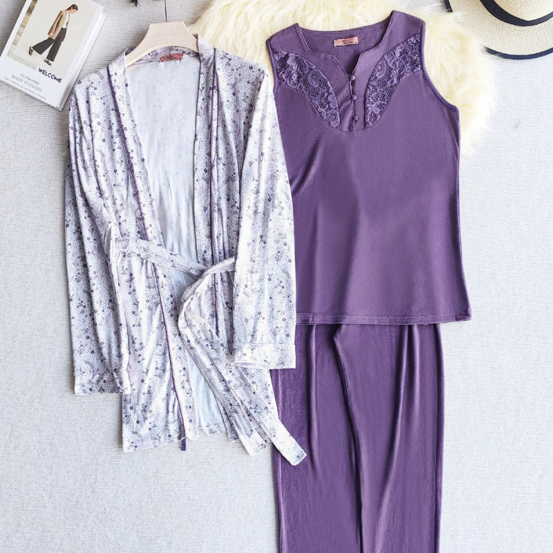 Set de pijamă pentru femei, trei piese, plus size, dantelă, decolteu în V, pulover cu mâneci lungi, pantaloni lungi; material: poliester-bumbac; compoziție 90–95% poliester