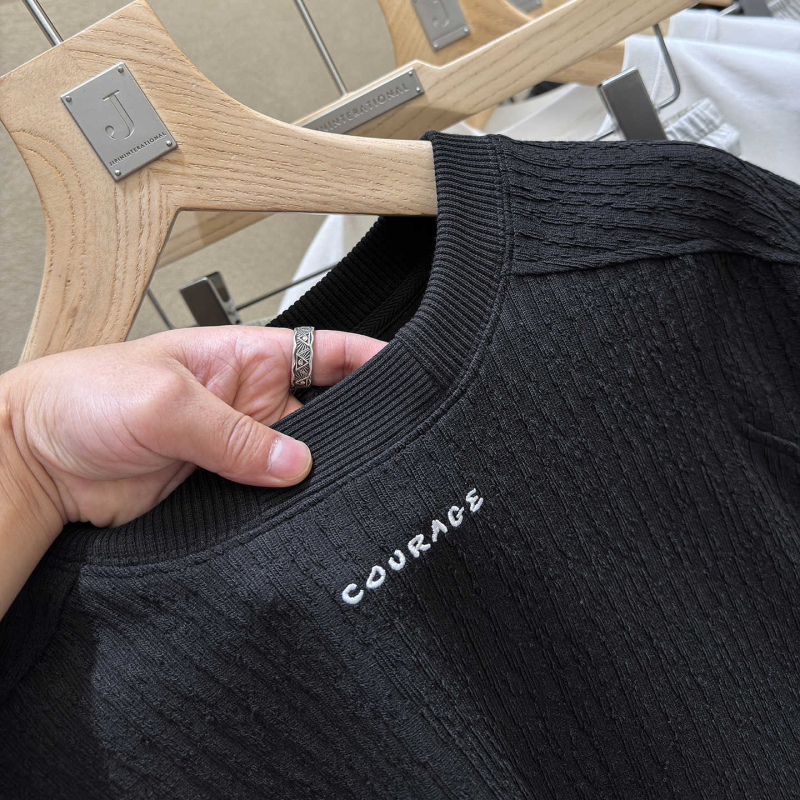 Vesta tricotată pentru bărbați, fără mâneci, cu dublă textură - croială lejeră, bumbac 48,5%, vară 2025, stil sport