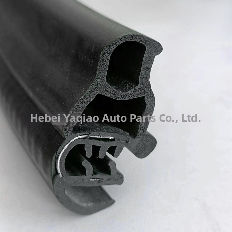 EPDM mäkká bočná dverová tesniaca páska s penovým tesnením pre sklo kabíny – Model -111, Kód 01