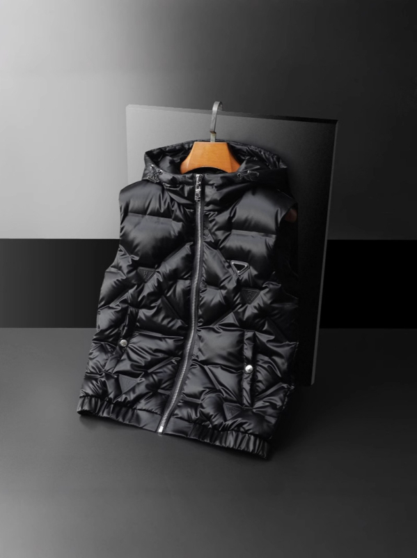 Muški down vest s kapuljačom, punjenje od bijelog patka downa 150–200 g, vanjski poliester i podstava, zatvarač, zimska casual odjeća
