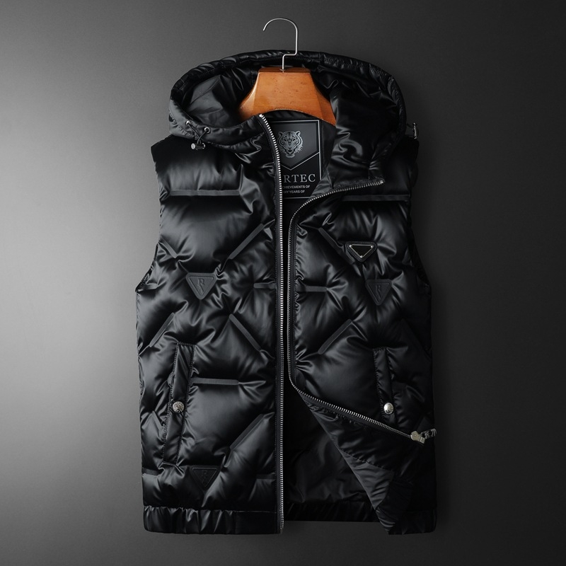 Muški down vest s kapuljačom, punjenje od bijelog patka downa 150–200 g, vanjski poliester i podstava, zatvarač, zimska casual odjeća