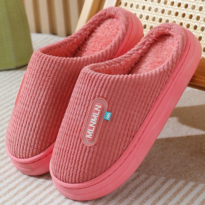 Uniszex téli papucs plüssből, vastag talppal, puha meleg bélés és csúszásmentes PVC talp otthonra és irodába