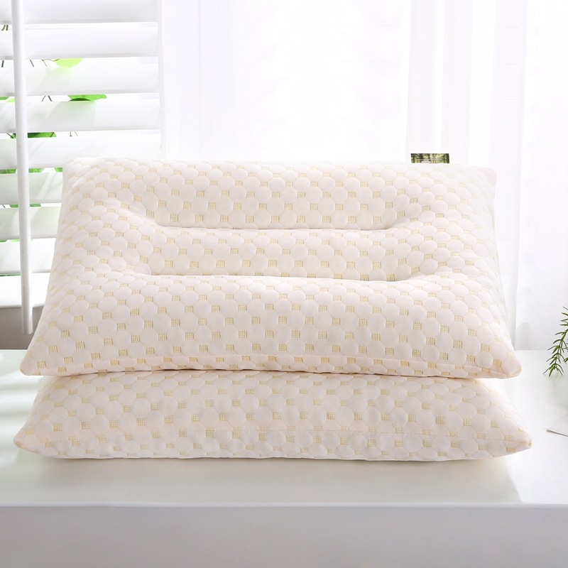 Правоъгълна латексова възглавница, съдържание латекс 70-80%, плетена материя, тегло 0.5-1.0 кг, персонализируема