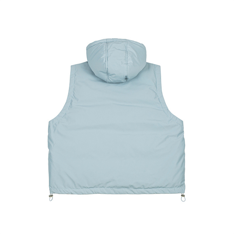 Vesta de puf cu fermoar diagonal, guler înălțat, croială lejeră, iarnă 2025; umplutură 86–90% (180 g)