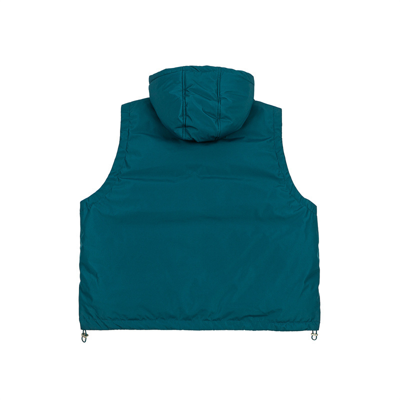 Vesta de puf cu fermoar diagonal, guler înălțat, croială lejeră, iarnă 2025; umplutură 86–90% (180 g)