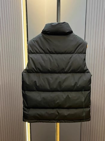 Down vesta s corduroy materijalom, labav kroj, zatvarač, 100% bijeli patka perje, punjenje 100–150 g