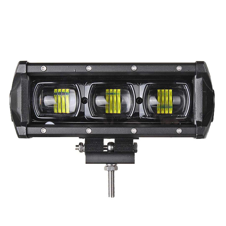 LED trak za vozila, 3 LED, 30W, 10-30V, 6000K, vijek trajanja 30.000 sati