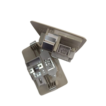 Mazda krovna lampa za čitanje, sklop D350-51-310 / EG21-51-310, 8W halogena, 12V