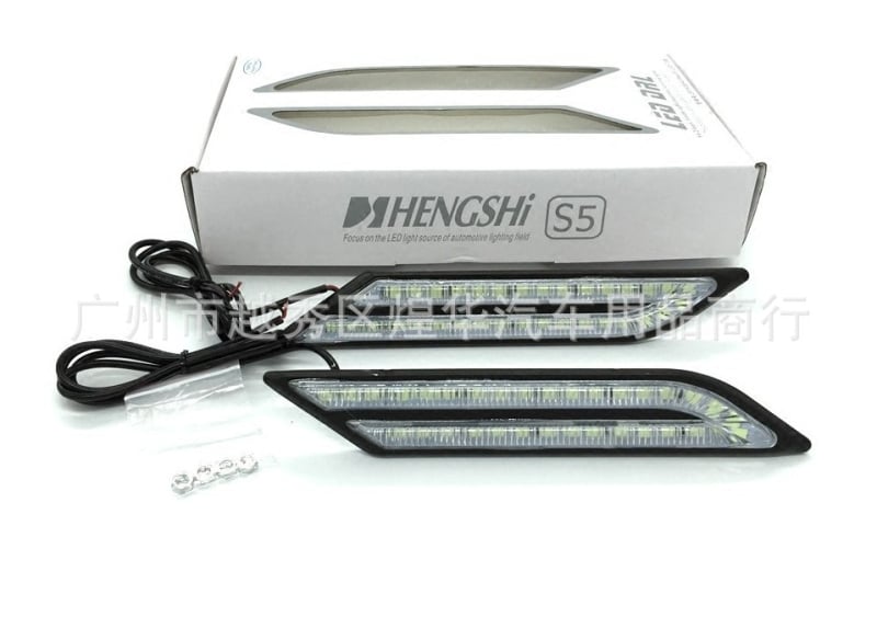 Univerzalne LED dnevne svjetiljke za automobil, akrilno kućište, 12V, 10W, dizajn noža, univerzalno