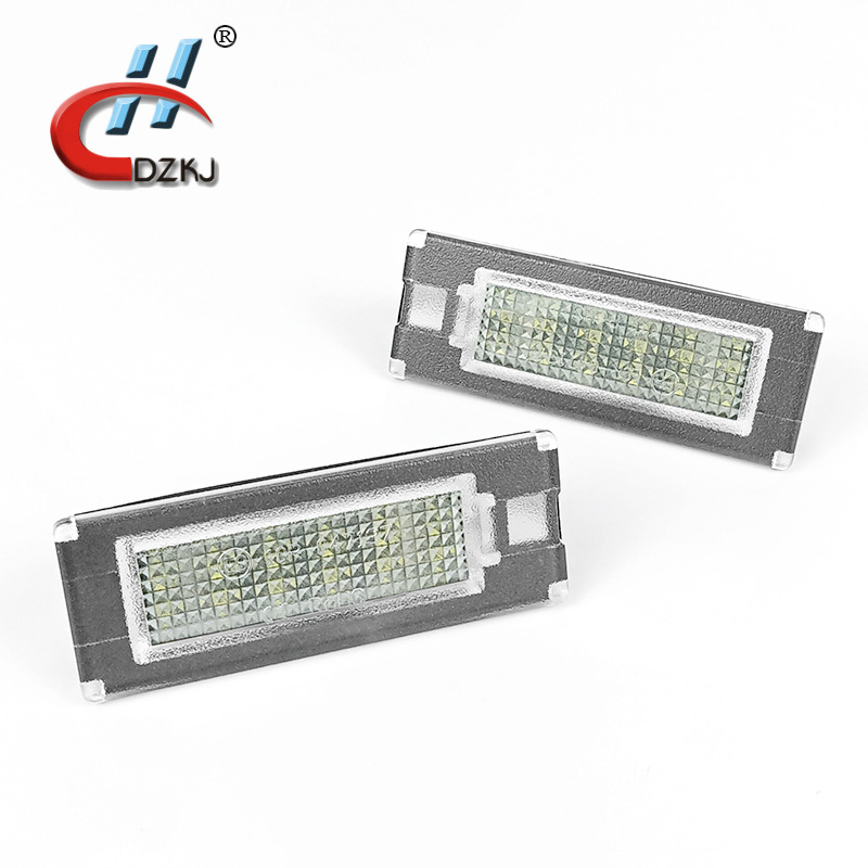 LED svjetlo za registarsku pločicu Fiat Ducato, Peugeot Boxer, Citroën Jumper, Lancia — LED 18SMD 3016, 12V, 3W, 6500–7000K, vijek trajanja 20000 sati