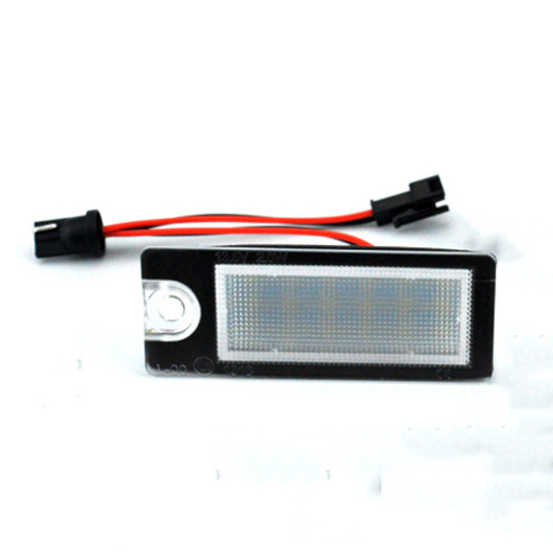 LED svjetlo za registarsku tablicu Volvo V70/CX70/S60/S80/XC90 – 12V, 1.68W, LED izvor, PC+LED materijal, vijek trajanja 50.000 h