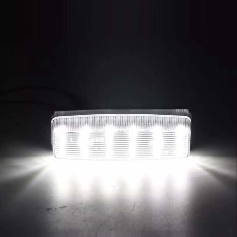 LED rendszámtábla világítás átlátszó lencsével Miata MX-5 (2006-2015) - 12V, 3W, műanyag ház
