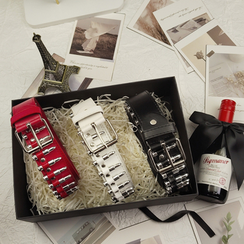 Öv - Y2K punk szegecses, PU bőr, vas csat, szélesség 2–4 cm, sokoldalú chic