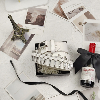 Öv - Y2K punk szegecses, PU bőr, vas csat, szélesség 2–4 cm, sokoldalú chic