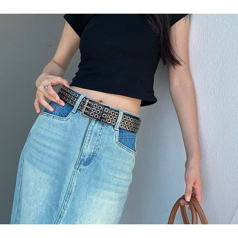 Дамски колан - пънк стил, персонализирана тенденция; PU материал; катарама от сплав; закопчаване със щифт; обработка: мъниста, ажурни отвори и пробиване