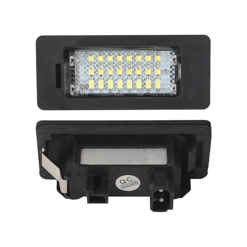 BMW E39/E82 LED lampica za registracijsku tablicu - LED izvor, 12V, 3W, ABS kućište, vijek trajanja 50 000 h, temperatura boje 7000–8000K
