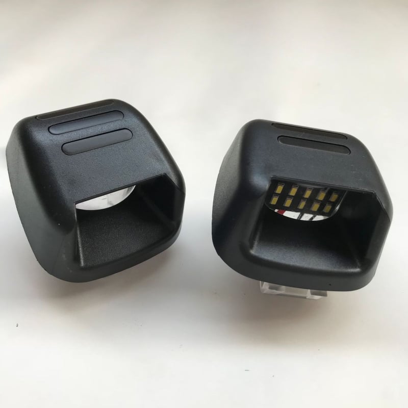 LED svjetlo za registarsku pločicu za Nissan Navara D40 Frontier, LED 3014, 6500K, 12–24V, 2W, 50.000 sati