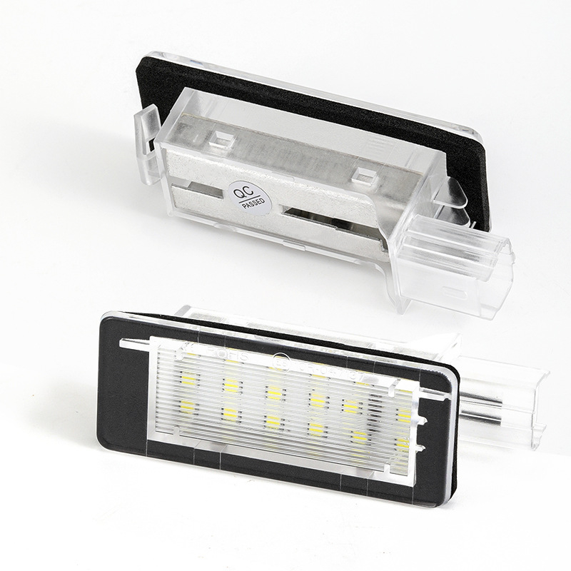 LED svjetlo za registarsku ploču Renault Espace MK403 Scenic MK2 Laguna KGO Dacia Duster – 12V, 5W, 50.000 sati vijeka, 6000K