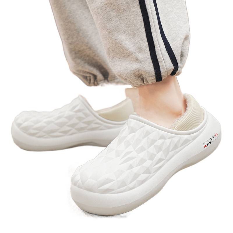 Férfi pamut papucs a lakásban, slip-on zárt hátsó résszel, EVA felső rész és talp, injekcióval formázott talp, korosztály 18–40