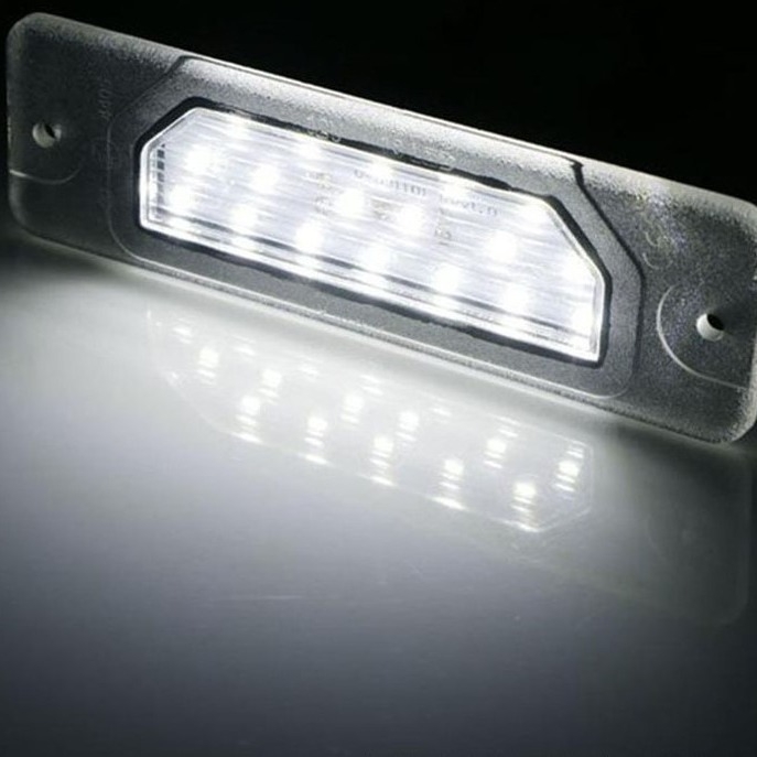LED svjetlo za registarsku pločicu Xinyu Hong za Infiniti FX35/45 Q45 I30 I35 M37 M56, kućište od PC‑a, 12V, 3W, vijek trajanja 50.000 sati