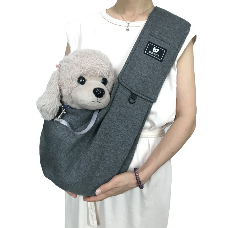 Torba za kućne ljubimce s crossbody remenom: jednobojni dizajn, poliestersko-pamučna smjesa, mekana konstrukcija (Materijal: poliestersko-pamut smjesa; Dizajn: jednobojan; Mekanost: mekana)