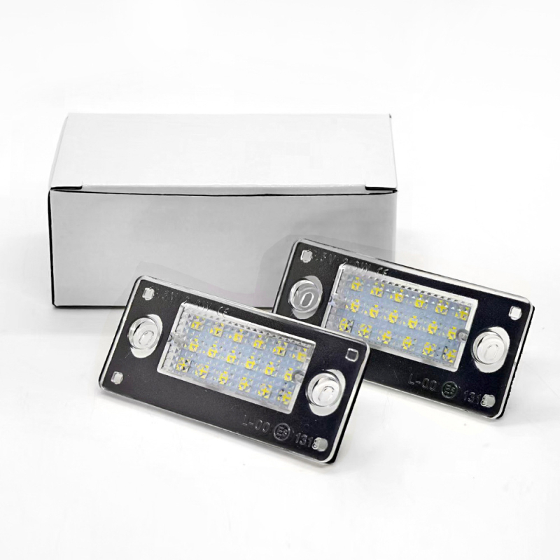 LED svjetlo za registarsku pločicu - univerzalna kompatibilnost, 24V, 3W, 6000K, vijek trajanja 50 000 sati