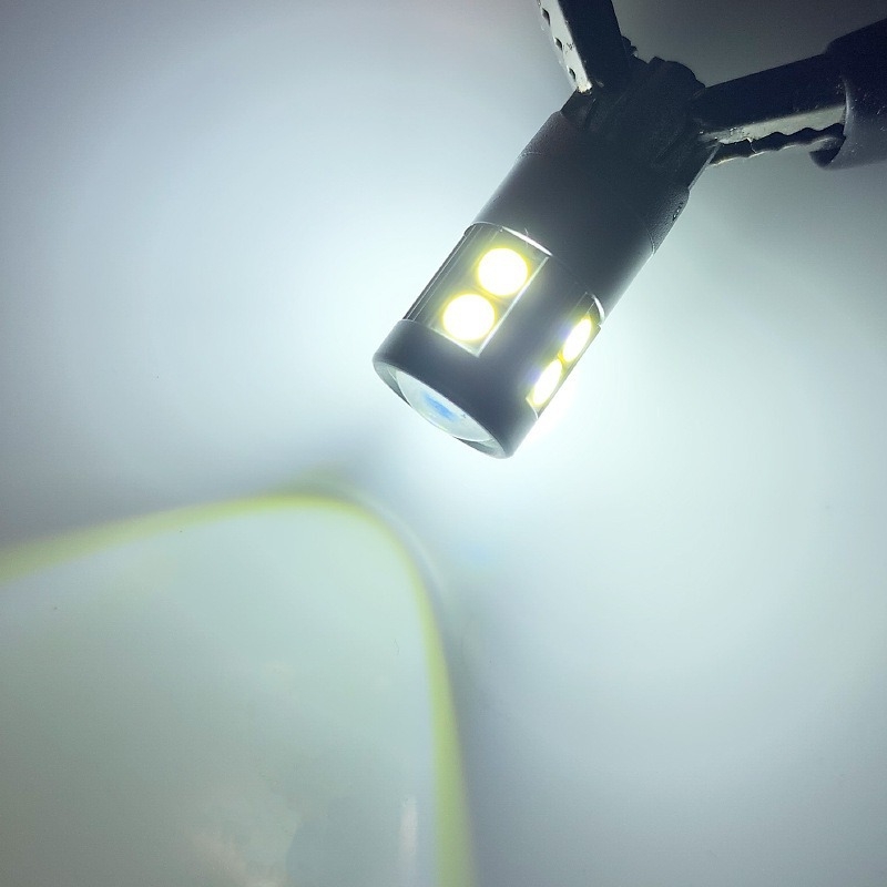 T10 3030 9-LED LED Žarulja za širinu/registracijske/čitačko/instrumentno svjetlo, 9–28 V, 0.17 A, 1.8 W, 450 lm, 6000 K