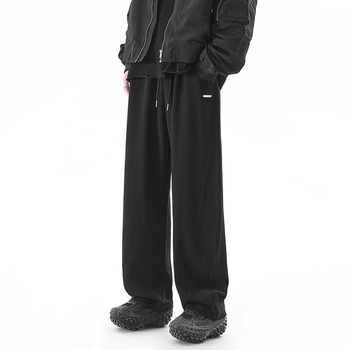 Мъжки памучни спортни панталони - свободна кройка, прав крак, средно висока талия, леко еластични