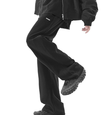 Мъжки памучни спортни панталони - свободна кройка, прав крак, средно висока талия, леко еластични