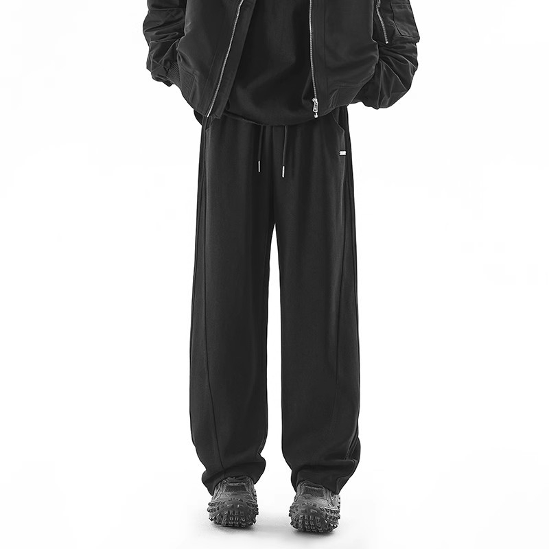 Мъжки памучни спортни панталони - свободна кройка, прав крак, средно висока талия, леко еластични