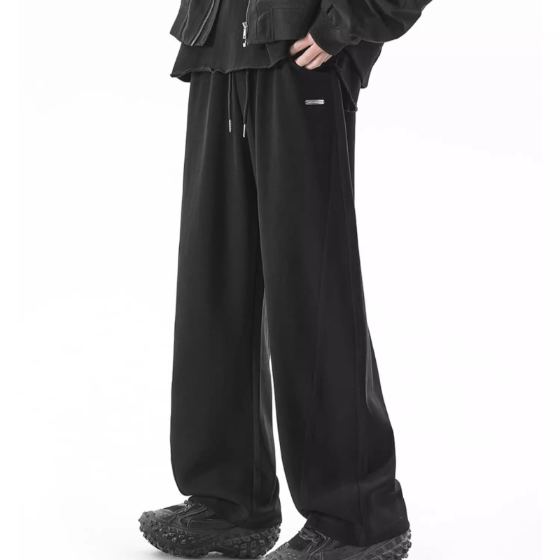 Мъжки памучни спортни панталони - свободна кройка, прав крак, средно висока талия, леко еластични