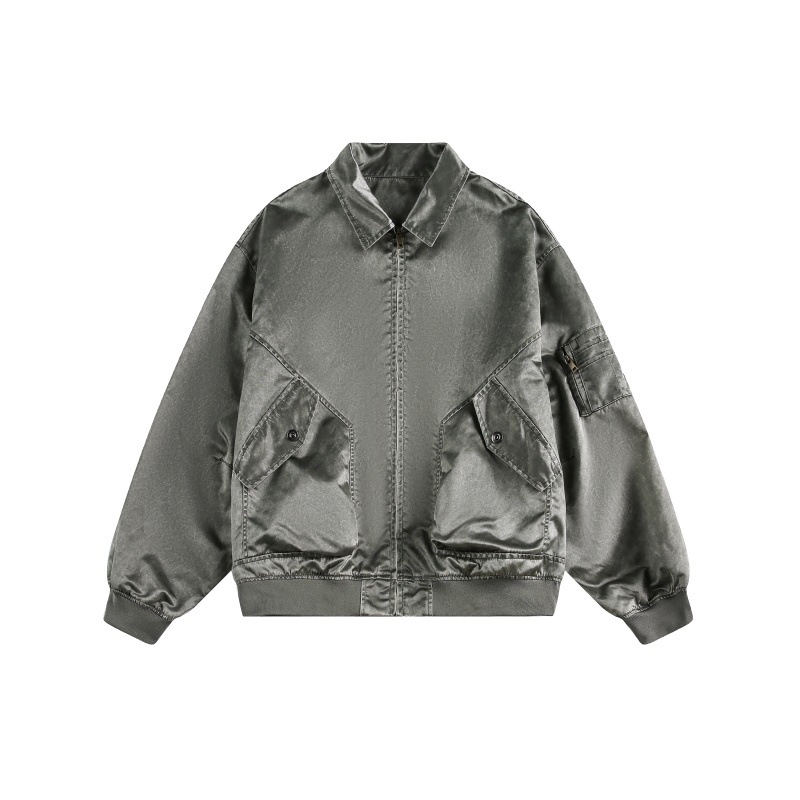 Flight jacket s dekonstruiranim patchworkom u retro američkog stila, prozračan najlon, podstava od poliestera, jednostruko kopčanje, širok kroj