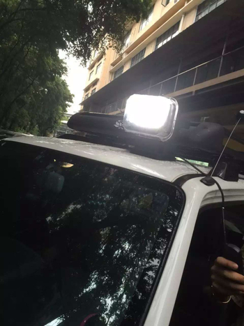 BT5180 Xenon autóreflektor, 35W, 12V, IP65