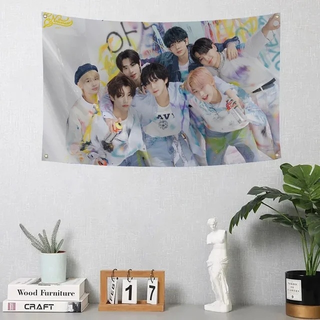 ENHYPEN-téma tamni idol grupa tapiserija za dnevni boravak; materijal: Tencel (Lyocell); Peach Skin glavni materijal; sadržaj glavnog materijala 81-90%; digitalna toplinska prijenos tisak; oblik: pravokutnik