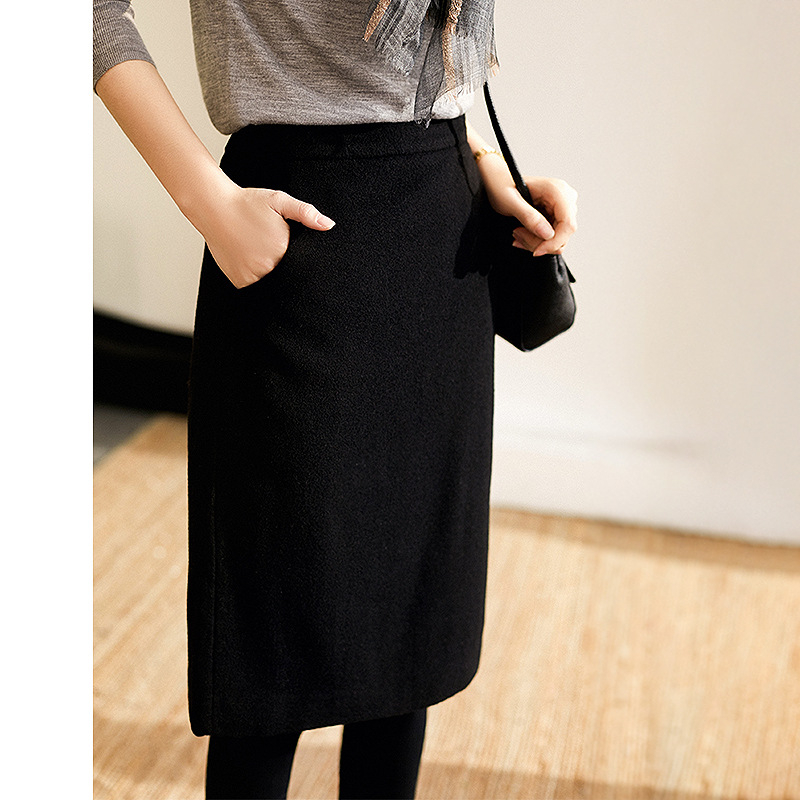 Fustă creion cu model tartan din lână, talie înaltă, lungime medie, croială dreaptă (50-70% lână; 30-50% fibre sintetice)