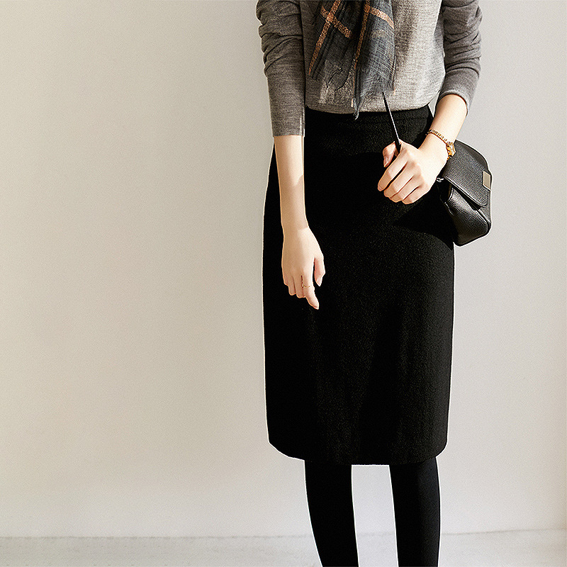 Fustă creion cu model tartan din lână, talie înaltă, lungime medie, croială dreaptă (50-70% lână; 30-50% fibre sintetice)