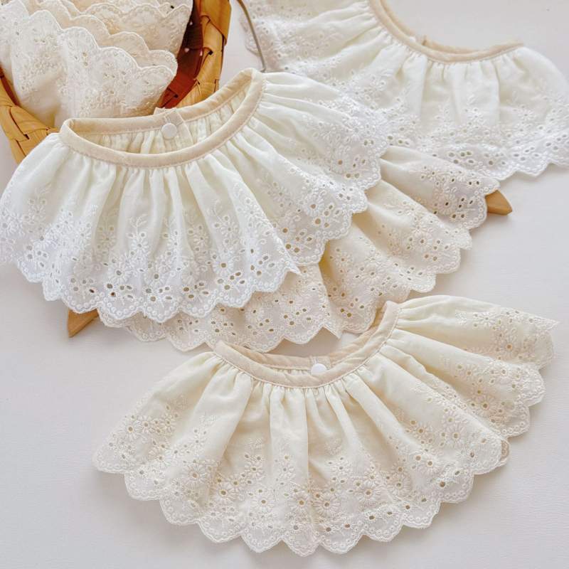 Csecsemő nyálkendő csipkével, koreai stílus, 360°-os forma, pamut