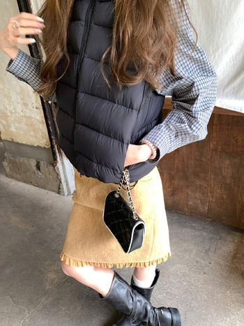 Plisirana midi suknja, poliester s elastanom, mikroelastična, elegantan uredski stil