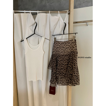 Suknja sirena s leopardim printsom, gradski elegantan stil, poliester smjesa, mikroelastičnost, jesen 2025