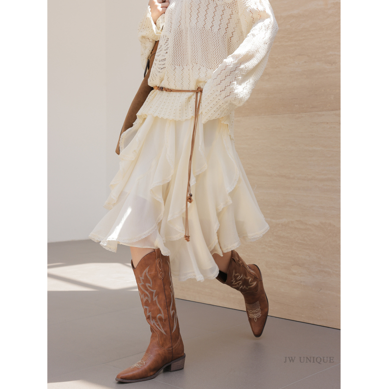 Midi suknja s nepravilnim čipkastim ukrasom i volanima, pamuk-poliester smjesa, jesen 2025