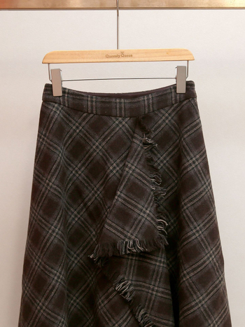 Dugačka karirana A-linijska suknja, poliester 95%+, mikroelastična, elegantan uredski stil