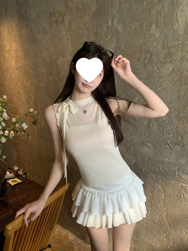 Cake szoknya, mini hossz, splicing varrással, poliészter anyag, tavasz 2025